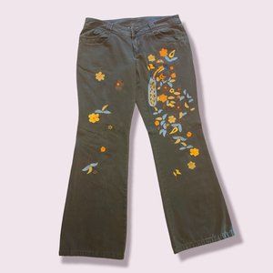 Womens embroidered jean